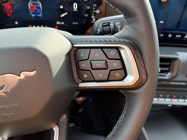 2026 Ford Mustang EcoBoost Convertible - Photo 12