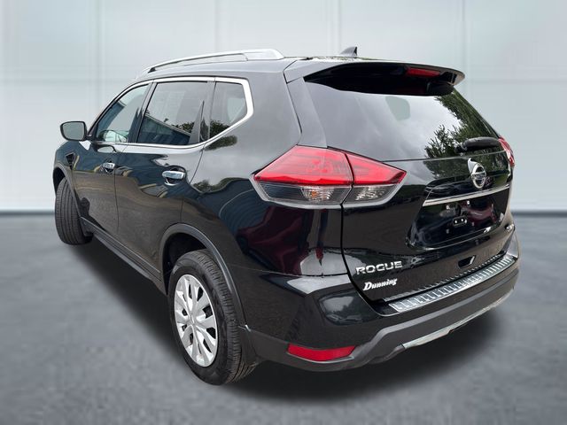 Used 2018 Nissan Rogue SV with VIN 5N1AT2MV5JC831972 for sale in Cambridge, OH