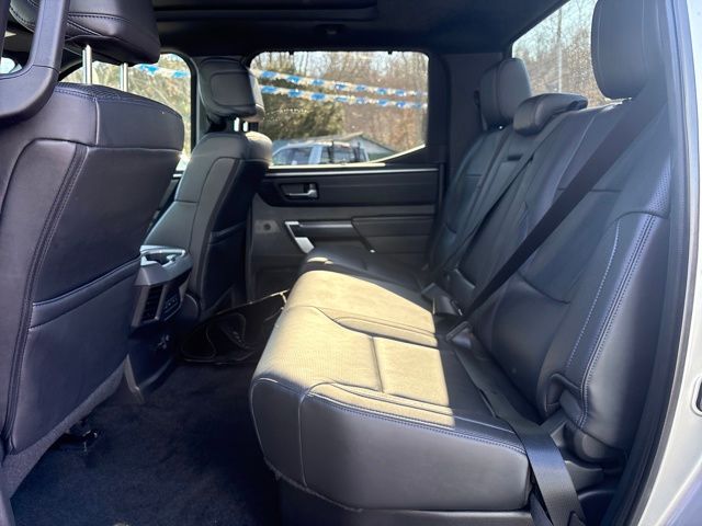 2024 Toyota Tundra Platinum - Photo 21