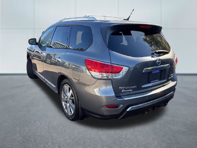 Used 2016 Nissan Pathfinder Platinum with VIN 5N1AR2MM7GC648748 for sale in Cambridge, OH