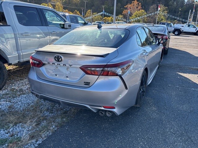 2023 Toyota Camry XSE photo 3