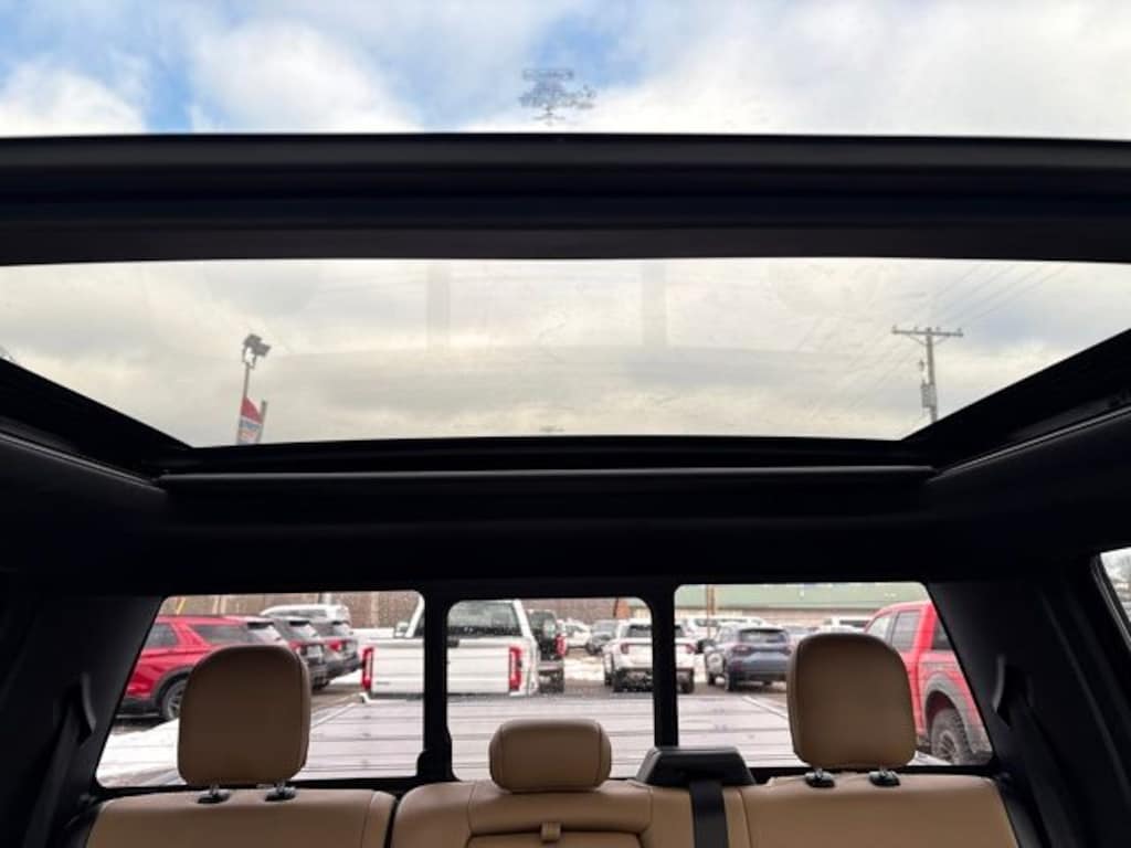 Used 2021 Ford F-150 Lariat Truck