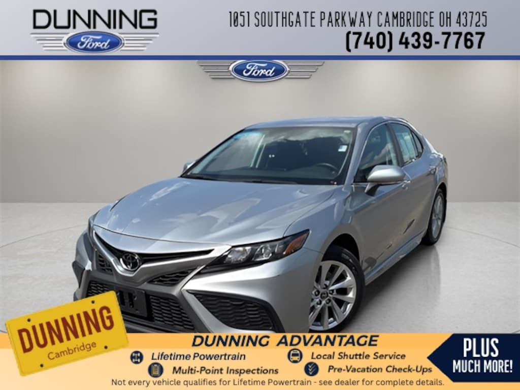 Used 2023 Toyota Camry SE Sedan