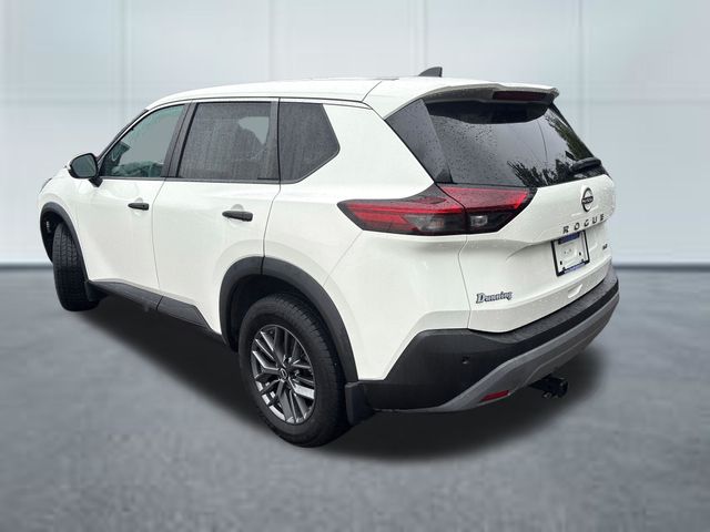 Used 2022 Nissan Rogue S with VIN 5N1AT3AB6NC670098 for sale in Cambridge, OH