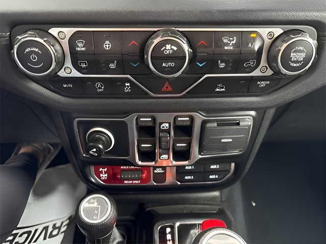 2024 Jeep Gladiator Mojave - Photo 18