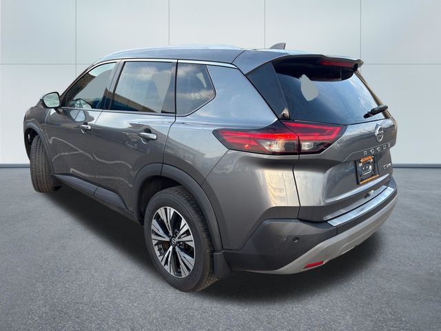Used 2021 Nissan Rogue SV with VIN 5N1AT3BB4MC689990 for sale in Cambridge, OH