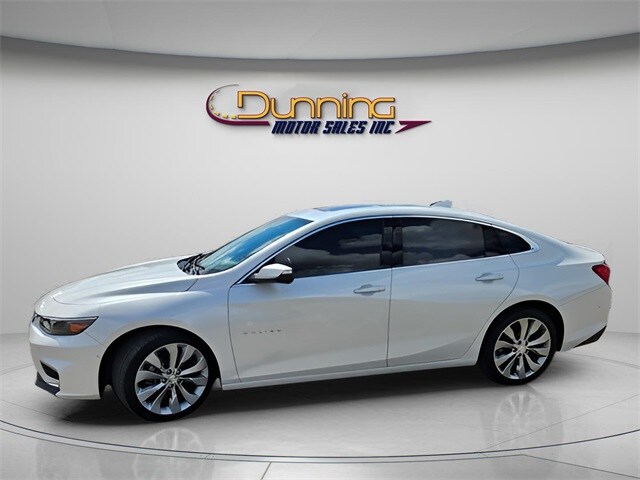 2018 Chevrolet Malibu Premier photo 2