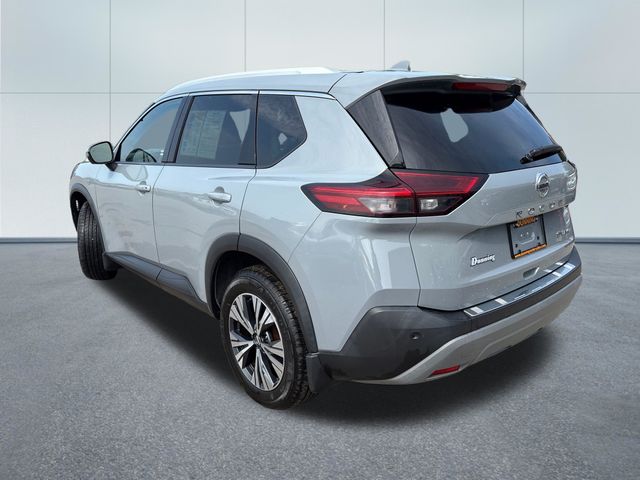 Used 2021 Nissan Rogue SV with VIN 5N1AT3BB1MC763091 for sale in Cambridge, OH