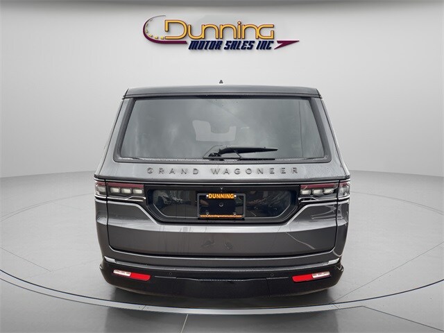 2025 Jeep Grand Wagoneer L II photo 2