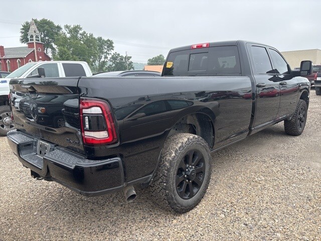 2023 Ram 3500 Big Horn photo 2