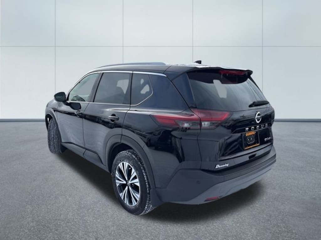 Used 2021 Nissan Rogue SV SUV