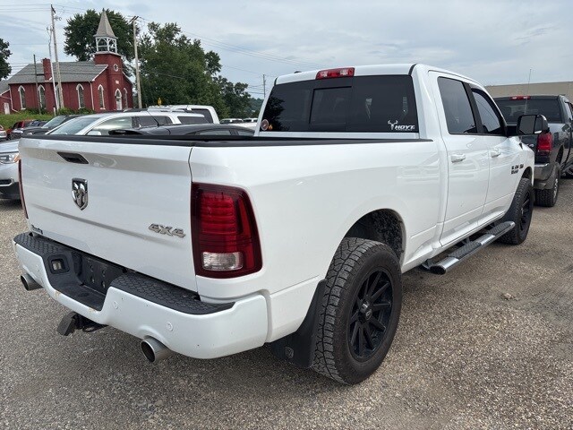 2015 Ram 1500 Sport photo 4