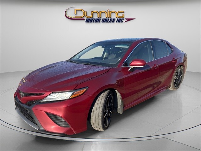 2018 Toyota Camry XLE V6 photo 3