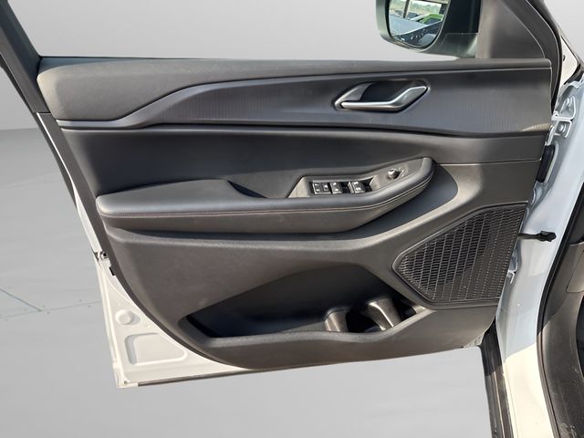 2023 Jeep Grand Cherokee Laredo - Photo 6