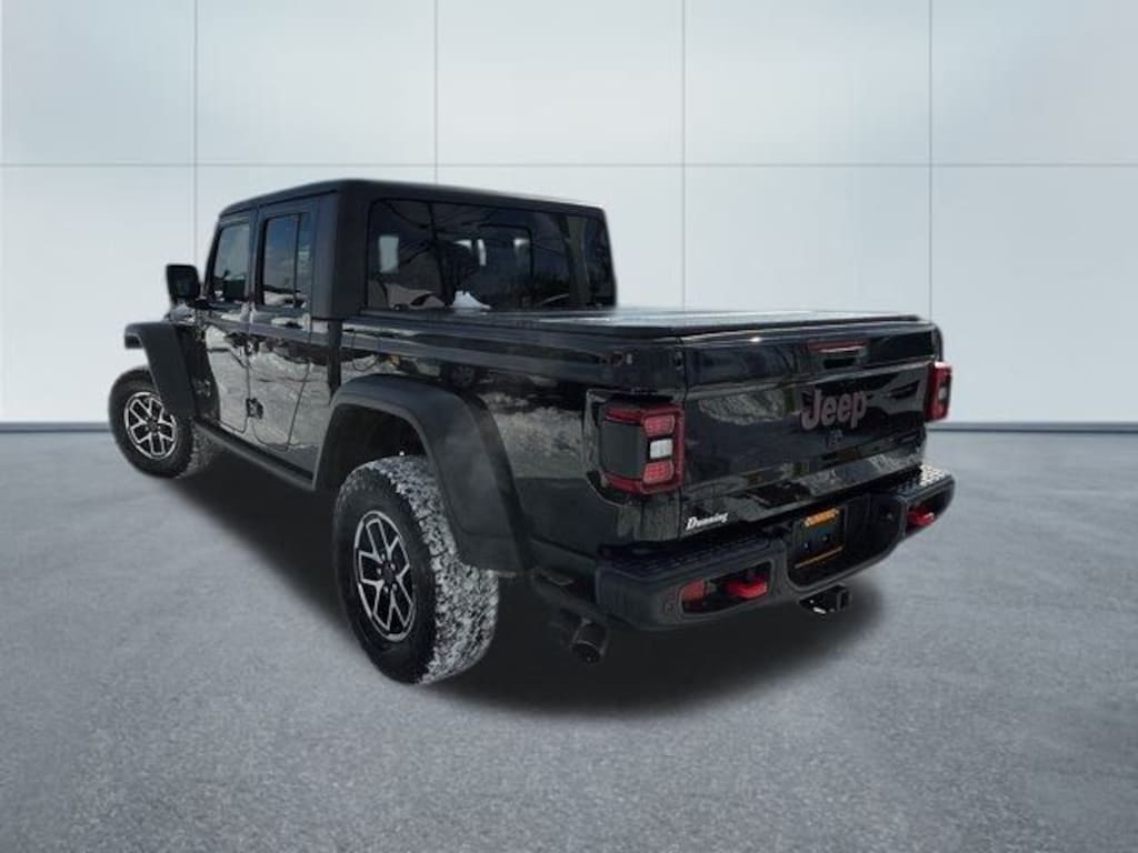 Used 2024 Jeep Gladiator Rubicon Truck Crew Cab