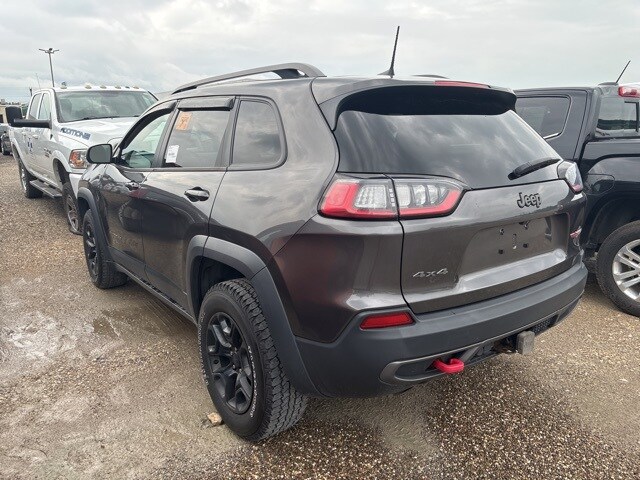2019 Jeep Cherokee Trailhawk photo 2