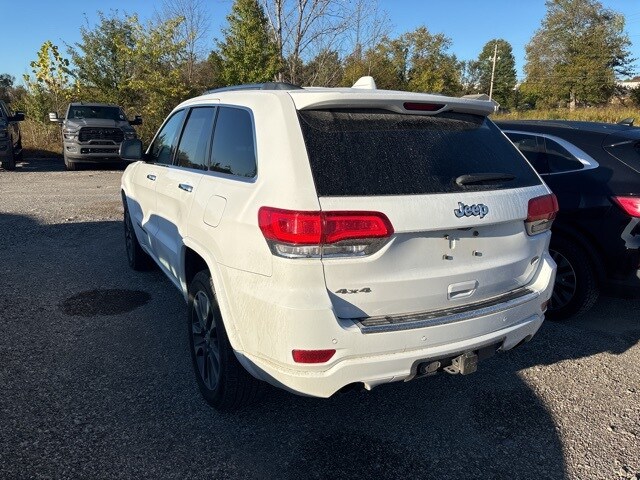 2018 Jeep Grand Cherokee Overland photo 2