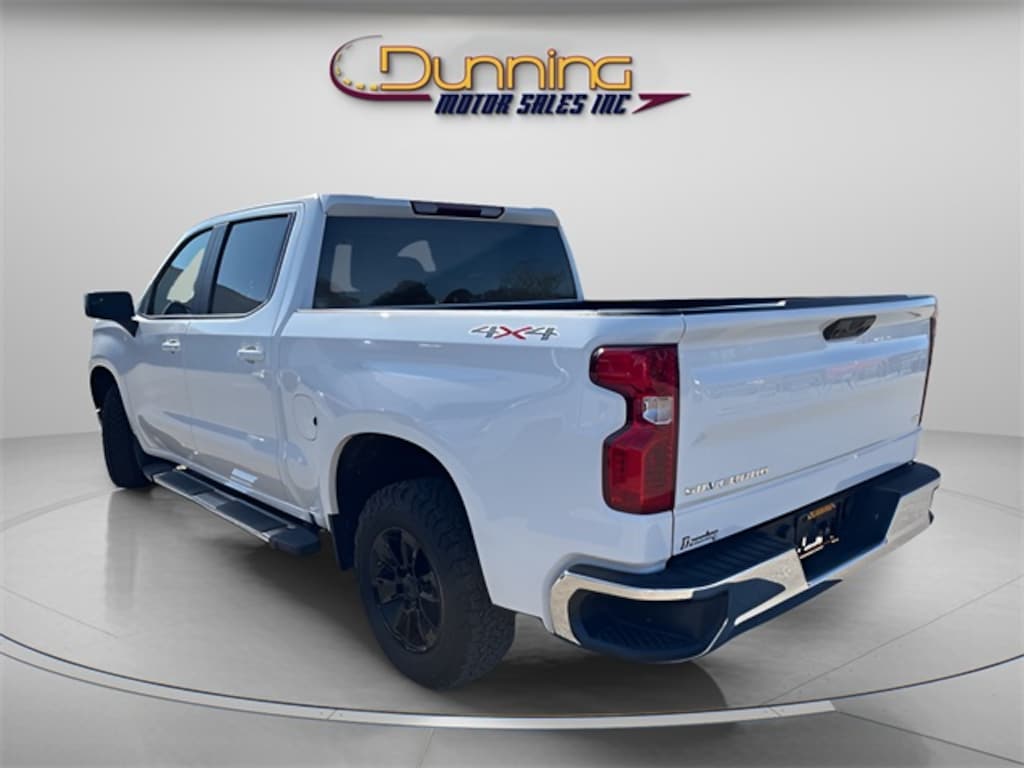 Used 2022 Chevrolet Silverado 1500 LT Truck Crew Cab
