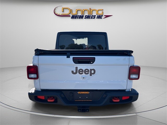 2021 Jeep Gladiator Mojave photo 2