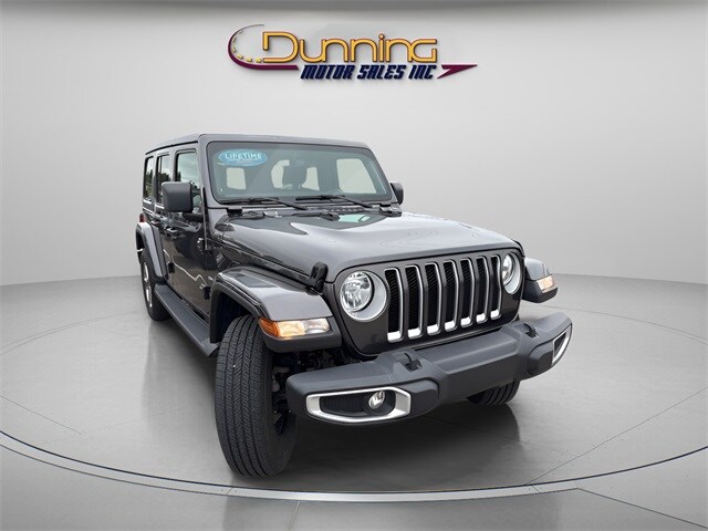 2021 Jeep Wrangler Unlimited Sahara photo 4