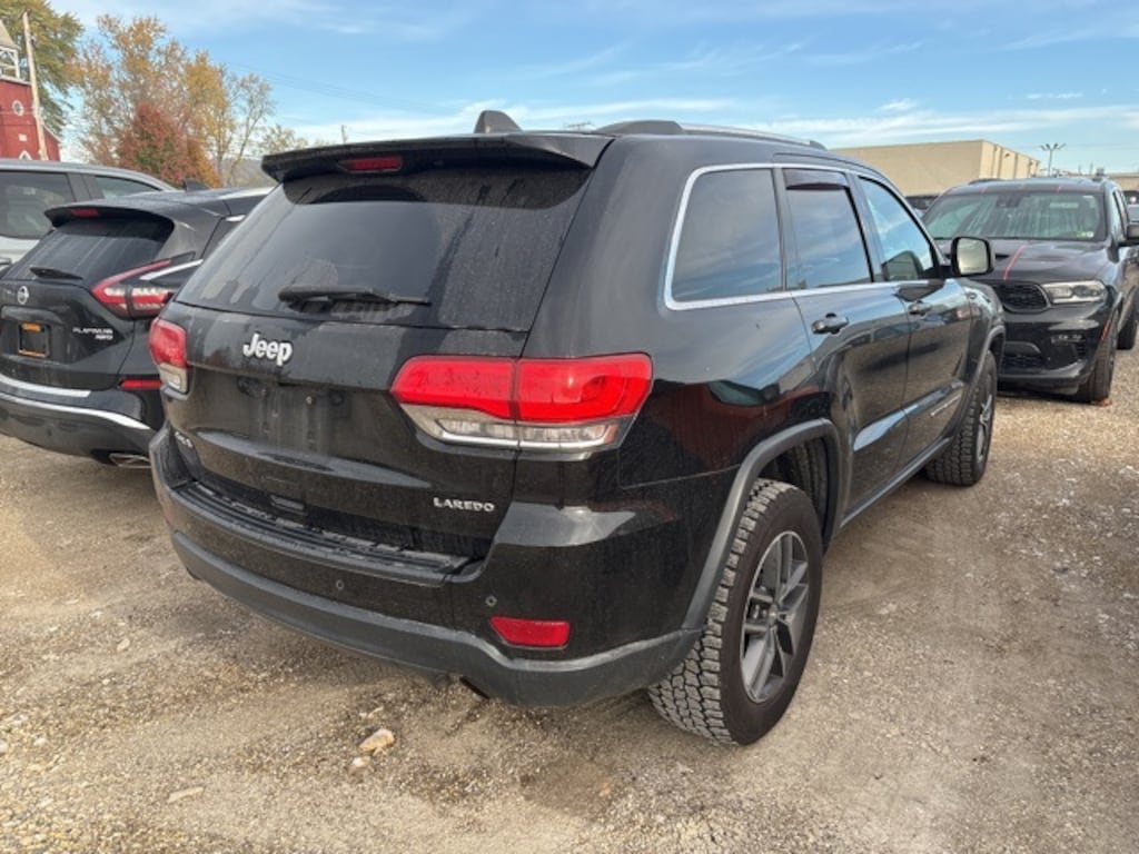 Used 2018 Jeep Grand Cherokee Laredo 4x4 SUV