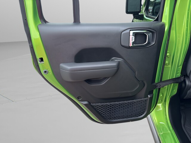 2025 Jeep Wrangler 4-Door Willys - Photo 21