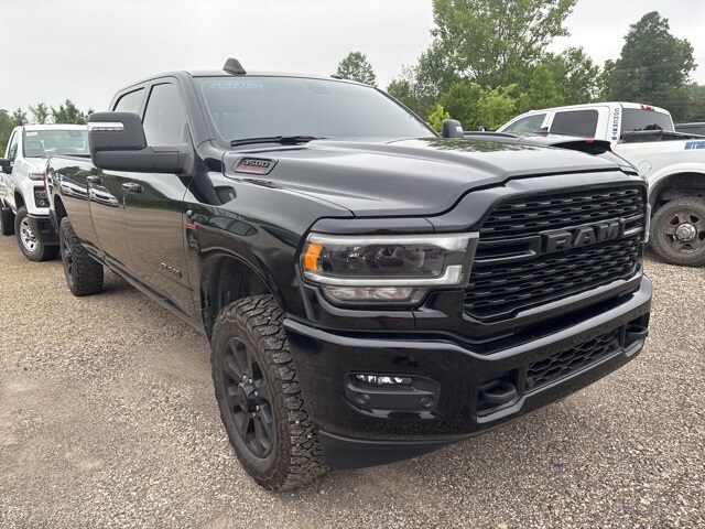 2023 Ram 3500 Big Horn photo 3