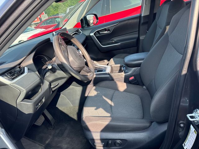 2024 Toyota RAV4 XLE - Photo 7