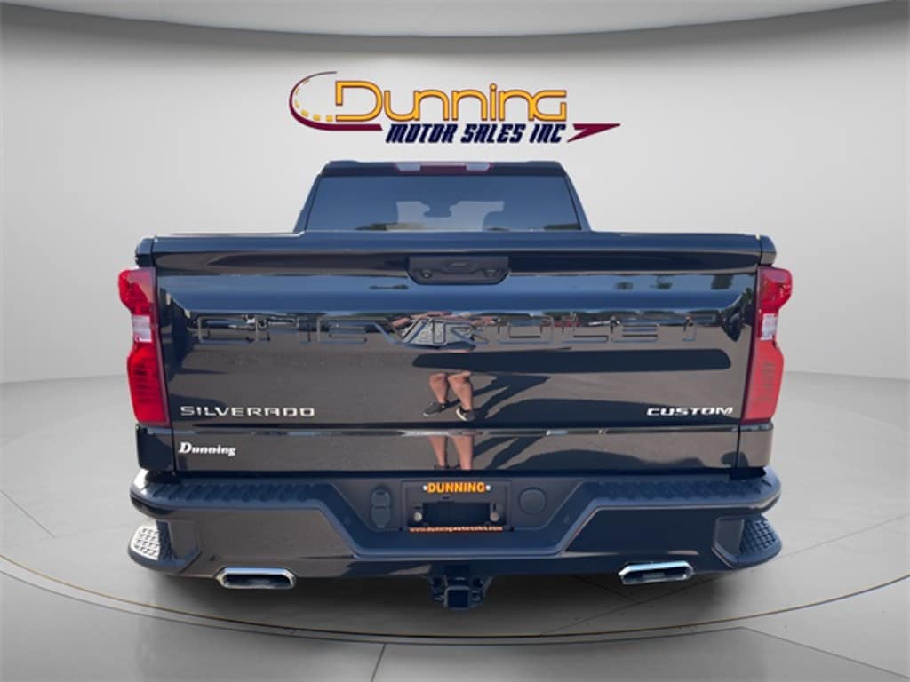 Used 2022 Chevrolet Silverado 1500 Custom Trail Boss Truck Crew Cab