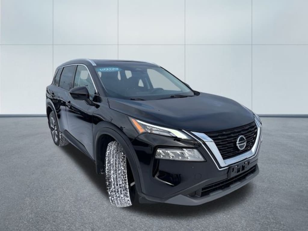 Used 2021 Nissan Rogue SV SUV