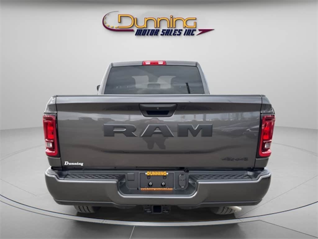 New 2026 Ram 2500 BLACK EXPRESS CREW CAB 4X4 6'4 BOX Pickup