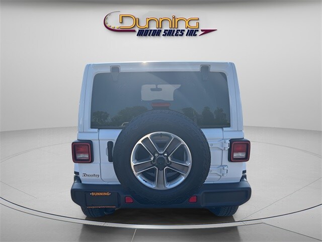 2020 Jeep Wrangler Unlimited Sahara photo 3