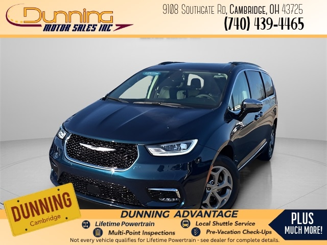 2023 Chrysler Pacifica Limited's photo