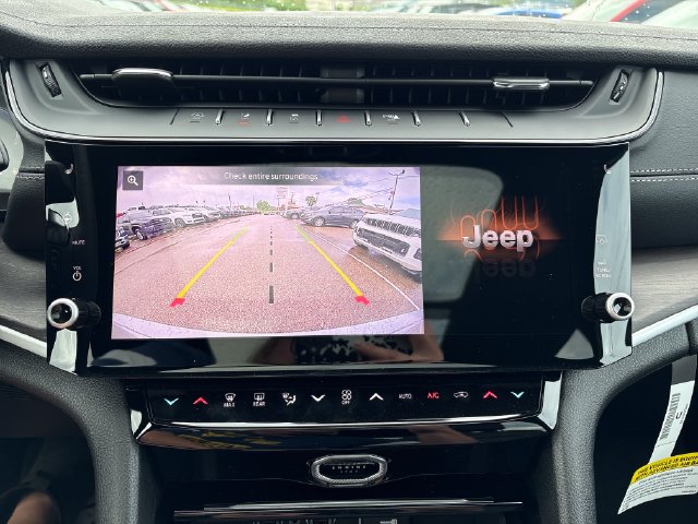 2026 Jeep Grand Cherokee Limited - Photo 19
