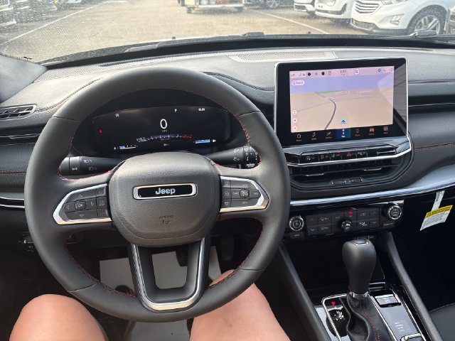 2026 Jeep Compass Trailhawk - Photo 10