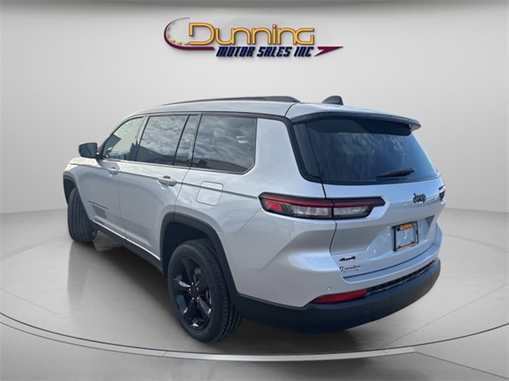 New 2025 Jeep Grand Cherokee L ALTITUDE X 4X4 Sport Utility