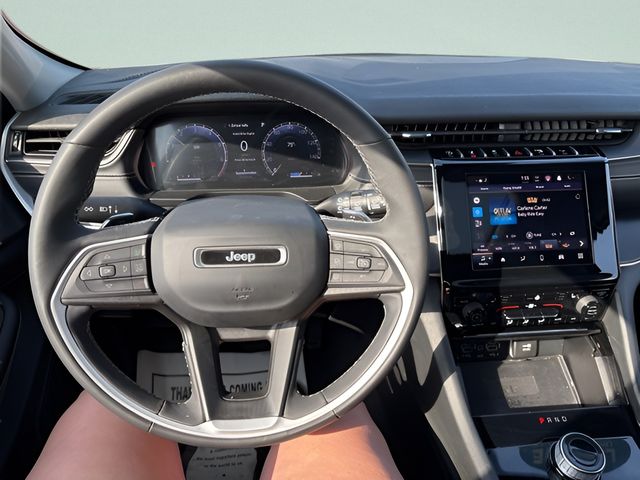 2023 Jeep Grand Cherokee Laredo - Photo 9