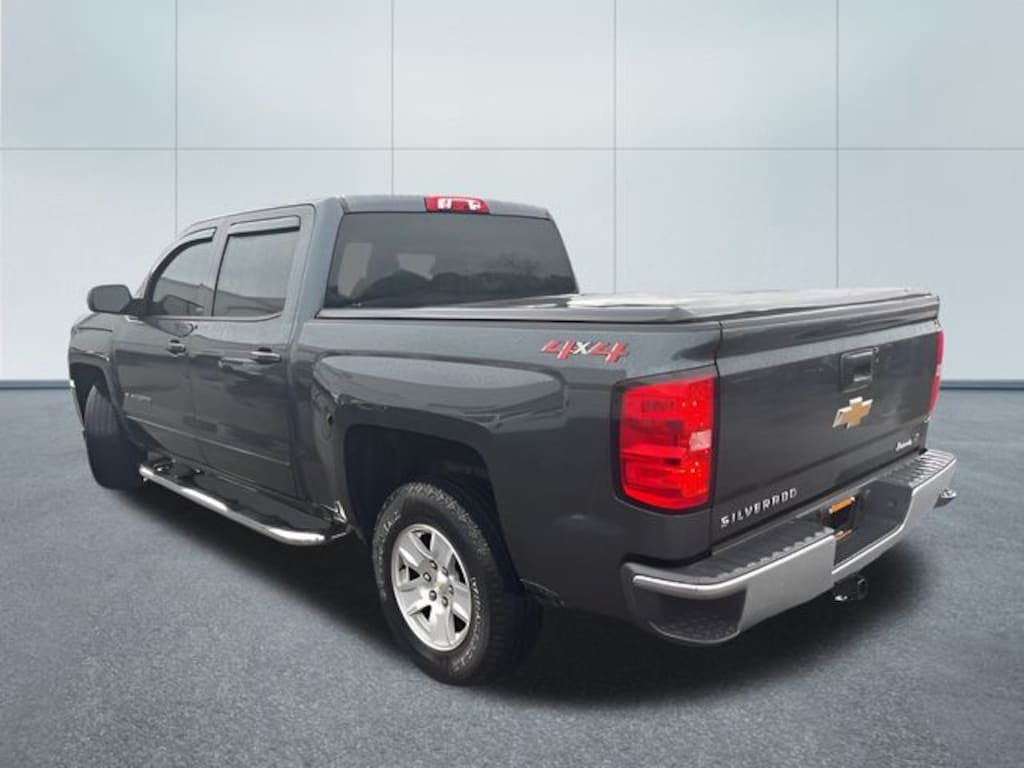 Used 2018 Chevrolet Silverado 1500 LT Truck Crew Cab