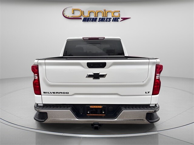 2024 Chevrolet Silverado 1500 LT photo 3