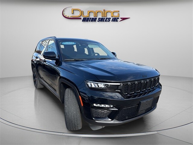 2023 Jeep Grand Cherokee Limited photo 3