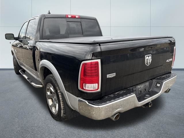 Used 2015 RAM Ram 1500 Pickup Laramie with VIN 1C6RR7NT1FS515604 for sale in Cambridge, OH