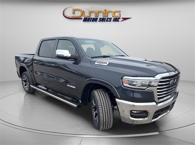 2025 Ram 1500 Laramie photo 4