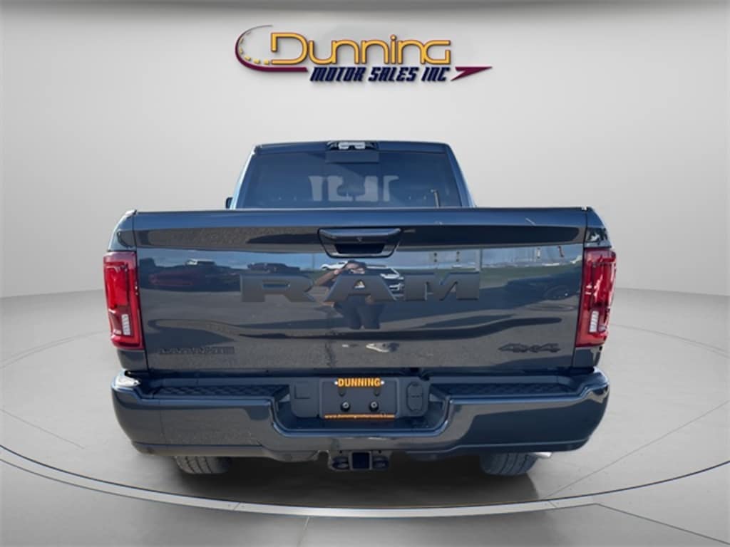 New 2026 Ram 2500 LARAMIE CREW CAB 4X4 6'4 BOX Pickup