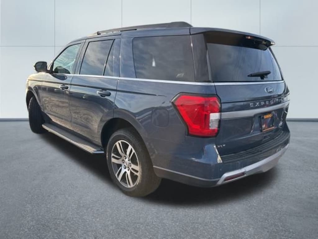 Used 2023 Ford Expedition XLT SUV