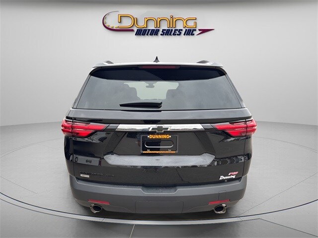 2024 Chevrolet Traverse RS photo 2