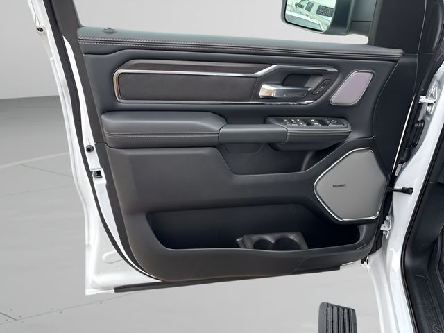 2026 RAM 1500 Laramie - Photo 7
