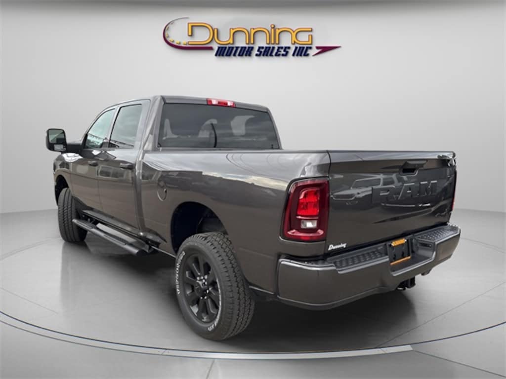 New 2026 Ram 2500 BLACK EXPRESS CREW CAB 4X4 6'4 BOX Pickup