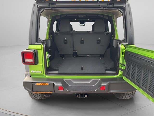 2025 Jeep Wrangler 4-Door Willys - Photo 24