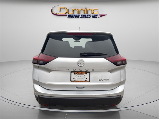2024 Nissan Rogue SV photo 2