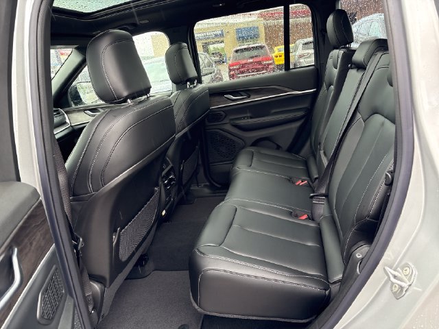 2026 Jeep Grand Cherokee Limited - Photo 23